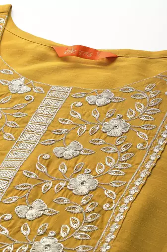 Floral Embroidered Chanderi Silk Kurta with Trousers & Dupatta