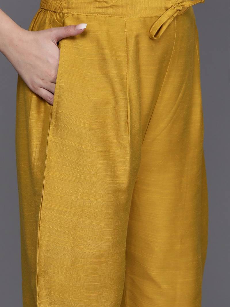 Floral Embroidered Chanderi Silk Kurta with Trousers & Dupatta