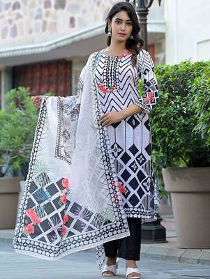 Geometric Printed Straight Kurta With Trousers & Dupatta 1