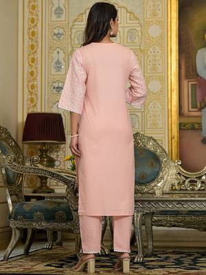 Floral Embroidered Chikankari Straight Kurta With Trousers & Dupatta 5