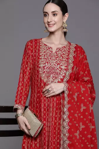 Ethnic Motifs Printed Regular Sequinned Kurta With Trousers & Dupatta