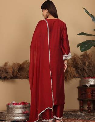 Women Floral Embroidered Regular Kurta with Trousers & Dupatta 6