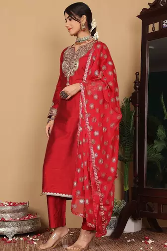 Women Ethnic Motifs Embroidered Regular Sequinned Kurta with Trousers & Dupatta