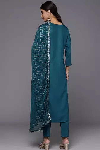 Floral Thread Work Yoke Sequinned Kurta with Trousers & Dupatta