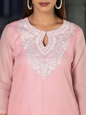 Floral Thread Zari Embroidered Straight Kurta & Trousers With Dupatta 2