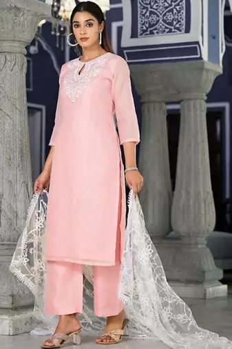 Floral Thread Zari Embroidered Straight Kurta & Trousers With Dupatta