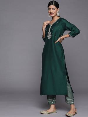 Ethnic Motifs Yoke Design Sequinned Straight Kurta With Trousers & Dupatta 5