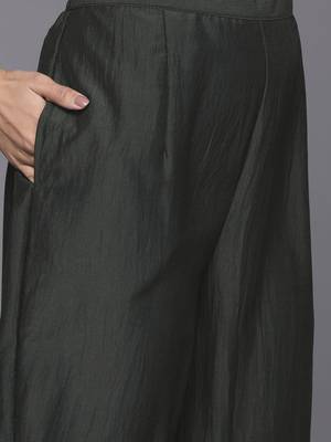 Women Green Yoke Design Sequinned Kurta with Trousers & With Dupatta 3