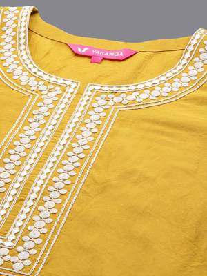 Floral Embroidered Straight Kurta with Trousers & Dupatta 2