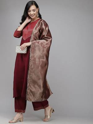 Women Yoke Design Kurta with Palazzos & With Dupatta 7