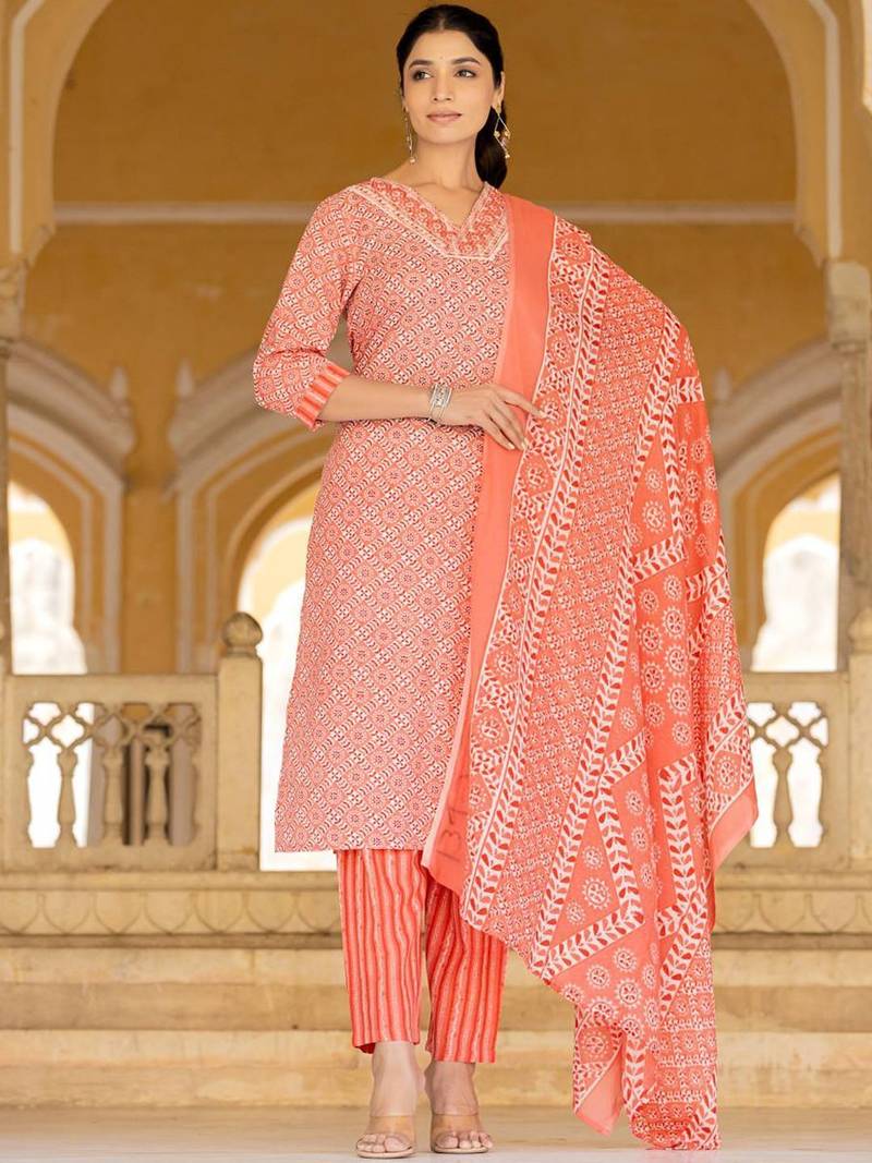 Ethnic Motifs Printed Regular Mirror Work Kurta with Trousers & With Dupatta