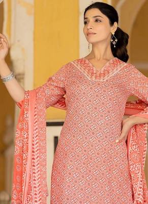 Ethnic Motifs Printed Regular Mirror Work Kurta with Trousers & With Dupatta 7