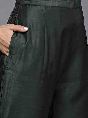 Women Green Ethnic Motifs Embroidered Sequinned Liva Kurta with Trousers & With Dupatta 3
