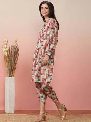 Geometric Printed Kurta With Dhoti Pant 5