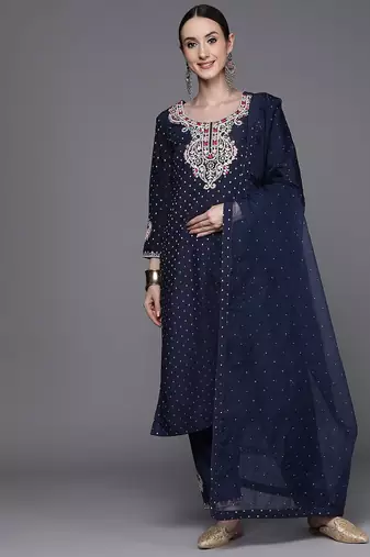 Women Embroidered Thread Work Chanderi Silk Kurta with Trousers & With