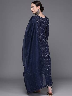Women Embroidered Thread Work Chanderi Silk Kurta with Trousers & With 6