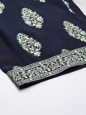 Women Navy Blue Ethnic Motifs Printed Liva Kurta with Trousers 8