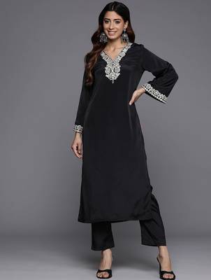 Embroidered Mirror Work Kurta with Trousers 4