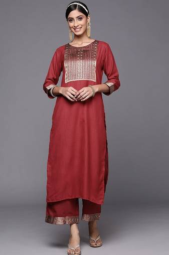 Women Maroon Ethnic Motifs Yoke Design Kurta with Palazzos