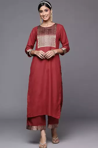 Women Maroon Ethnic Motifs Yoke Design Kurta with Palazzos