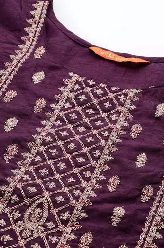 Women Purple & Cream Embroidered Gotta Patti Kurta with Trousers & Dupatta