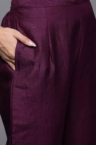 Women Purple & Cream Embroidered Gotta Patti Kurta with Trousers & Dupatta