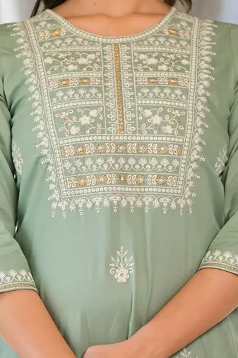 Ethnic Motifs Embroidered Regular Thread Work Kurta with Trousers & Dupatta