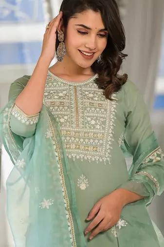 Ethnic Motifs Embroidered Regular Thread Work Kurta with Trousers & Dupatta