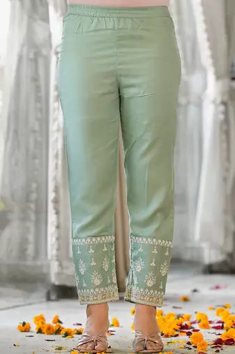 Ethnic Motifs Embroidered Regular Thread Work Kurta with Trousers & Dupatta