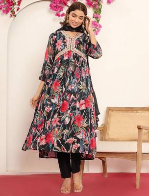 Black Gotta Patti Floral Embroidered V-Neck Empire Kurta With Trousers & Dupatta 1