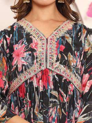 Black Gotta Patti Floral Embroidered V-Neck Empire Kurta With Trousers & Dupatta 2