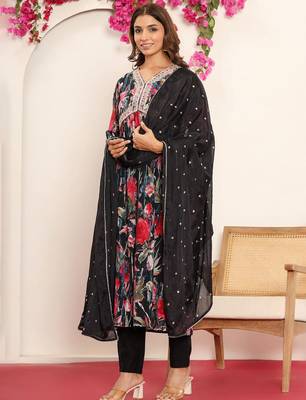Black Gotta Patti Floral Embroidered V-Neck Empire Kurta With Trousers & Dupatta 6
