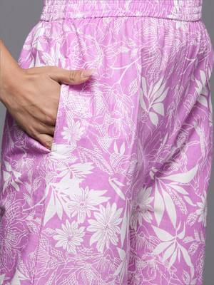 Floral Printed Keyhole Neck Pure Cotton Anarkali Kurta with Palazzos 4