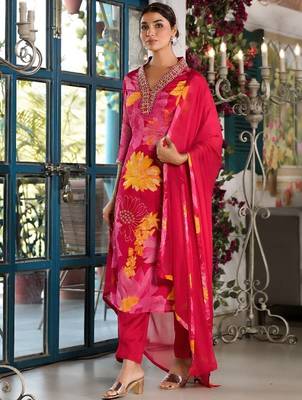 V-Neck Mirror Embellished Straight Kurta With Trousers & Chiffon Dupatta 4