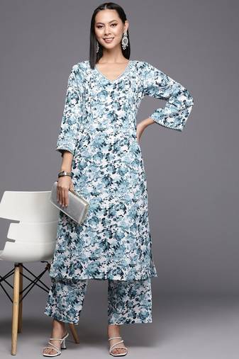 Women Floral Printed Regular Silk Crepe Kurta with Trousers