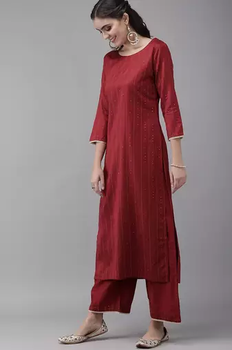 Women Maroon Panelled Liva Kurta with Trousers & With Dupatta