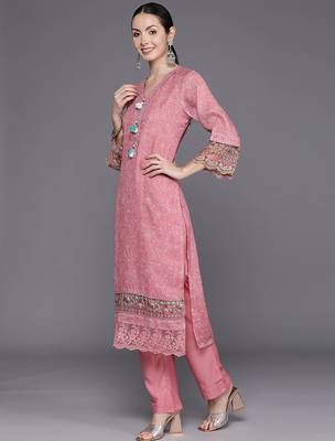 Women Floral Embroidered Regular Thread Work Linen Kurta with Trousers & Dupatta 7