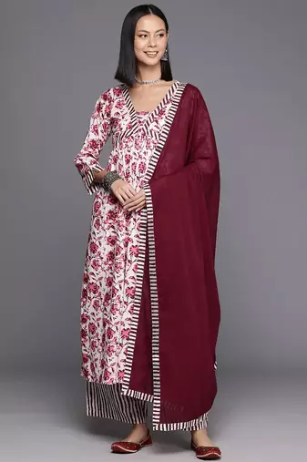 Women Printed Pure Cotton Kurta With Palazzos & Dupatta