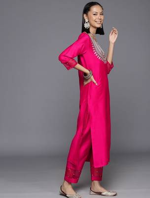 Women Yoke Design Regular Sequinned Kurta with Trousers & With Dupatta 6