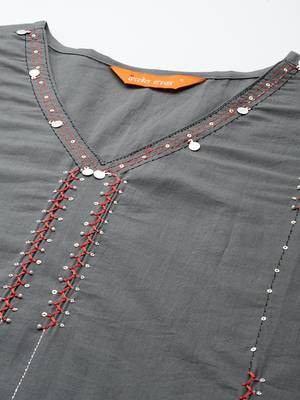 Embroidered Thread Work Pure Cotton Kurta with Trousers & With Dupatta 2