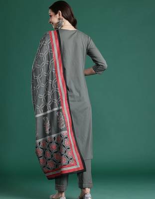 Embroidered Thread Work Pure Cotton Kurta with Trousers & With Dupatta 6