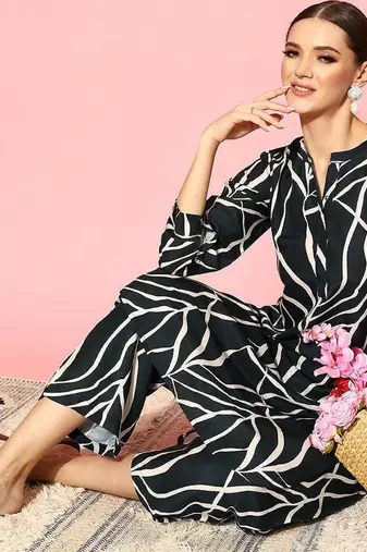 Fusion Abstract Printed Regular Kurta with Trousers