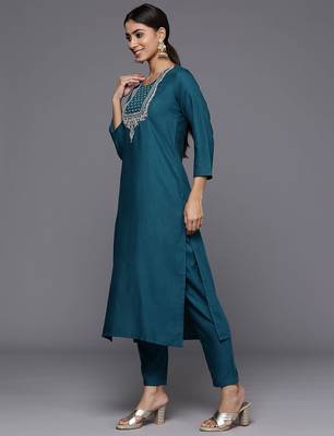 Ethnic Motifs Embroidered Regular Sequinned Kurta with Trousers & Dupatta 5