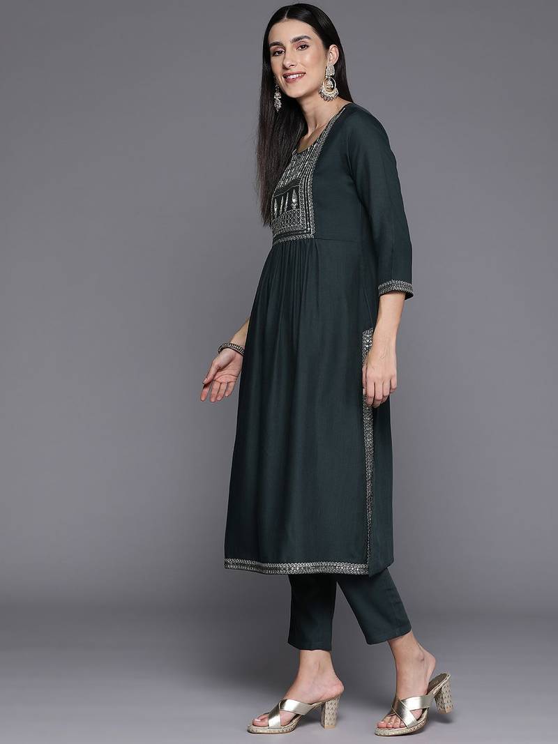 Women Ethnic Motifs Yoke Design Regular Sequinned Kurta with Trousers & Dupatta