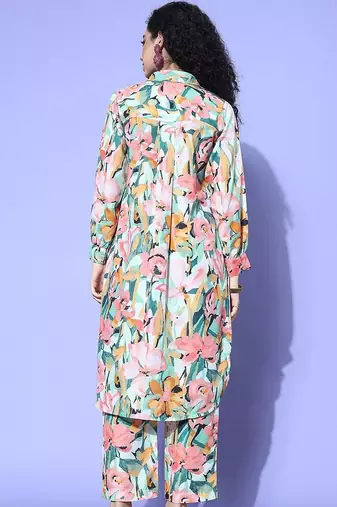 Women Floral Printed Regular Kurta with Trousers