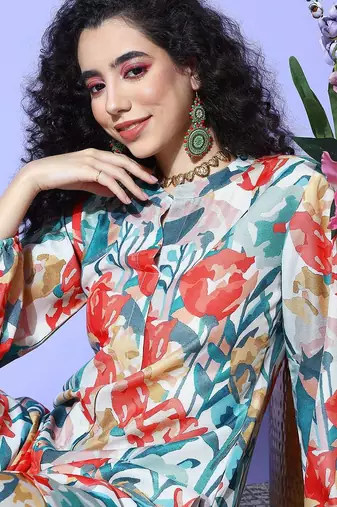 Women Floral Printed Regular Kurta with Palazzos