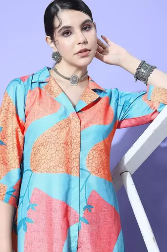 Women Printed Regular Kurta with Trousers