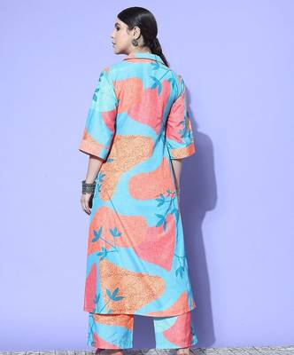 Women Printed Regular Kurta with Trousers 4