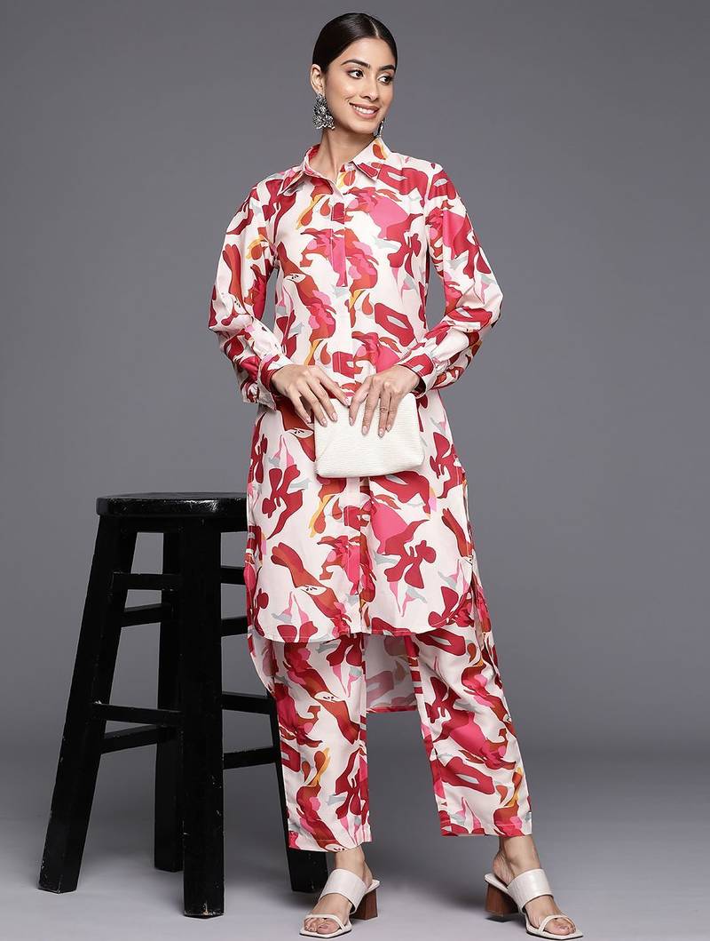 Women Abstract Printed Shirt Collar Straight Kurta With Tonal Bottom