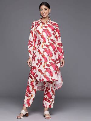 Women Abstract Printed Shirt Collar Straight Kurta With Tonal Bottom 4